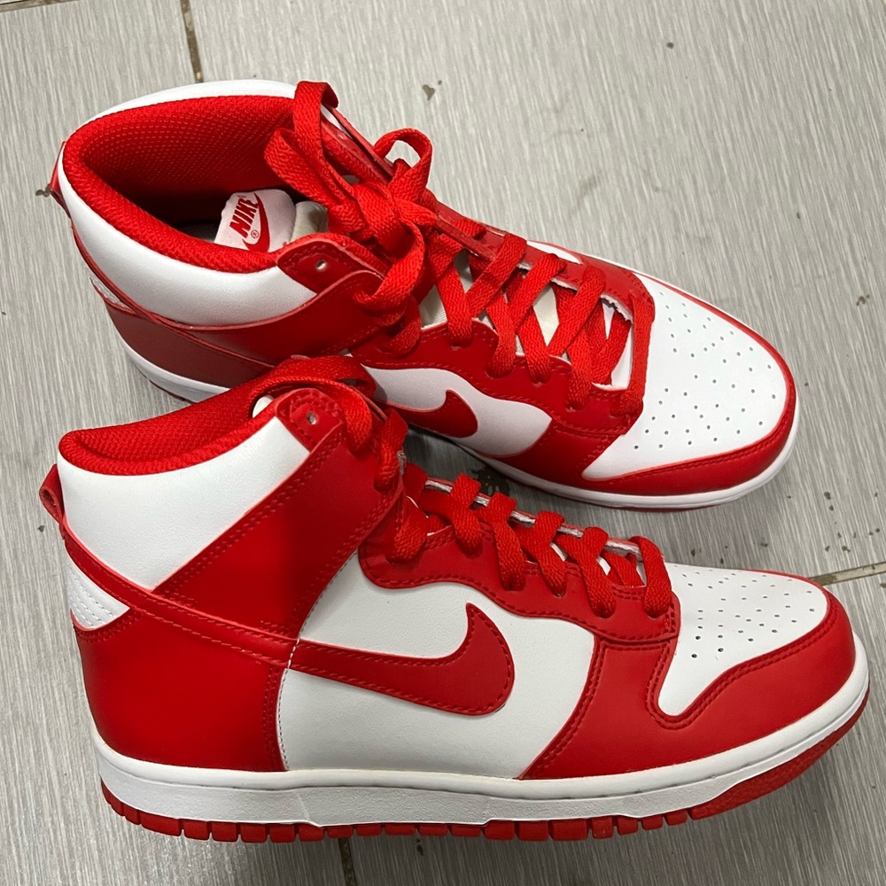 Nike Dunk High Championship Red